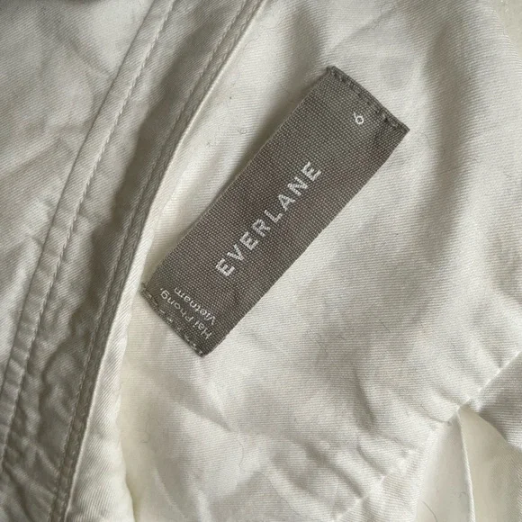 Everlane 100% cotton button down - Picture 4 of 4